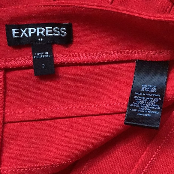 Express Red Skirt - Picture 5 of 5